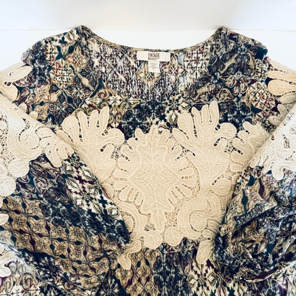 Vintage America Blues Ladies Peasant Pull Over Blouse Size Large Tan Lace Panels - Picture 6 of 16